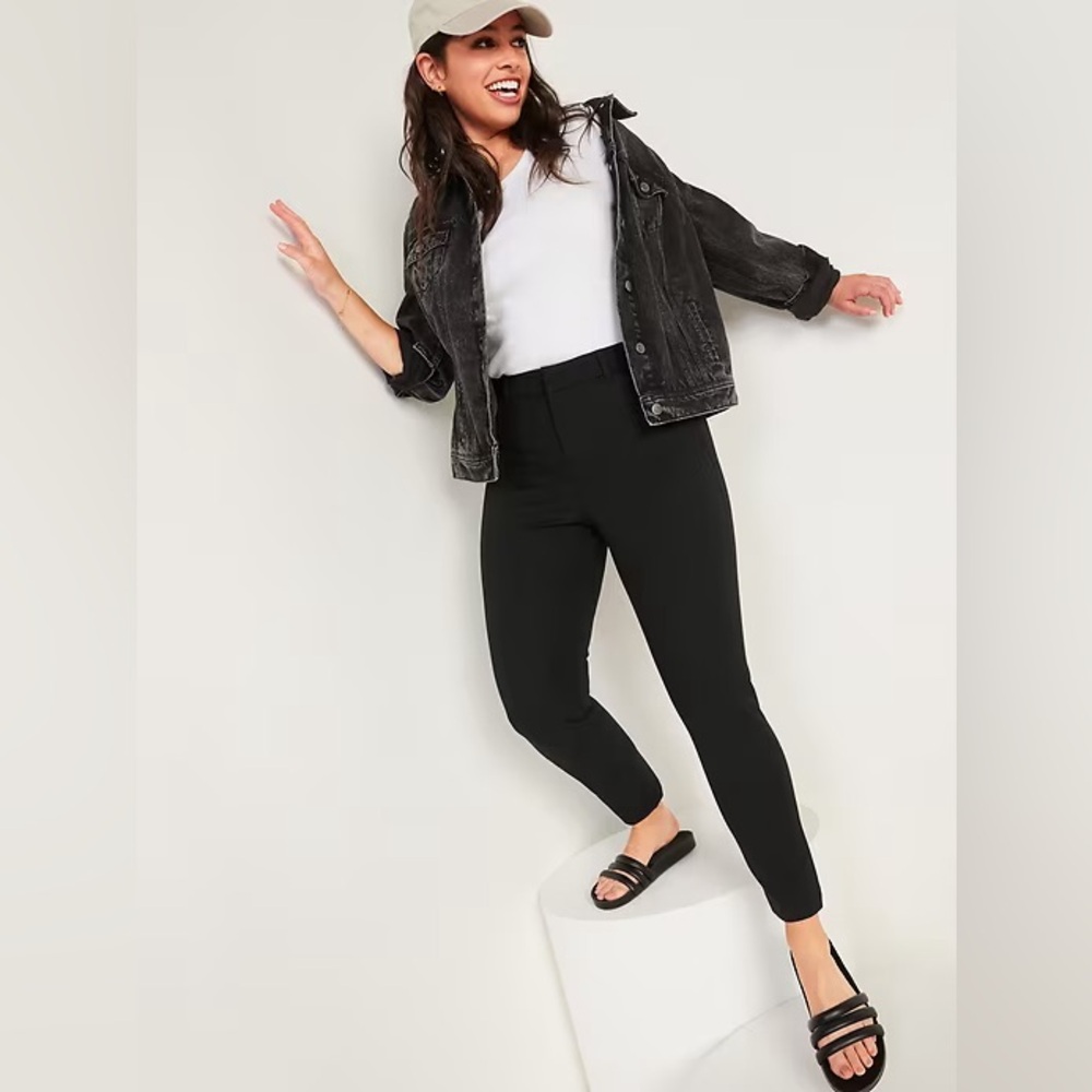 Old navy high rise pixie pant black jack size 14